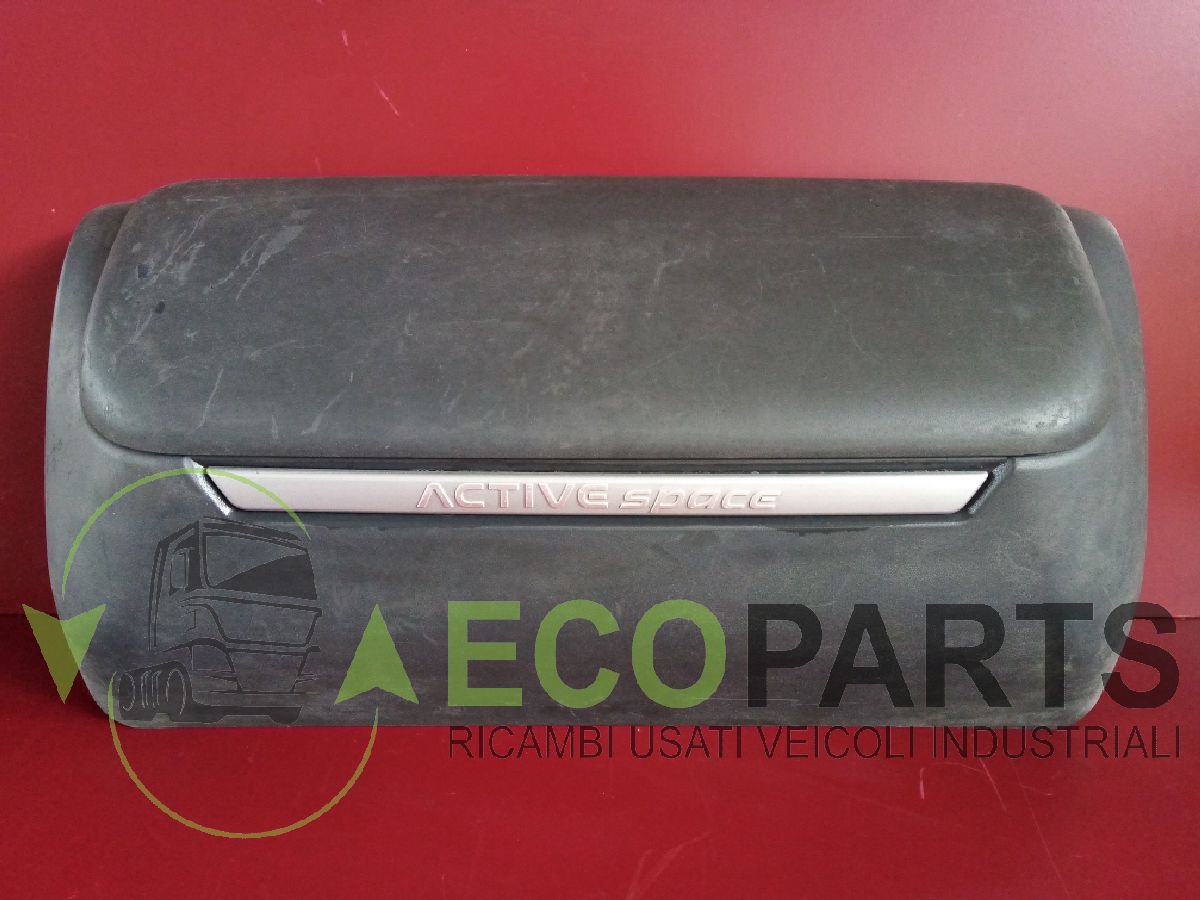 Cassetto portaoggetti ricambio usato IVECO Stralis AS - immagine 2