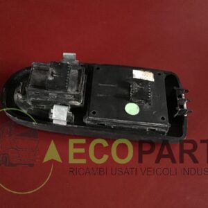 Pulsantiera comando alzacristalli anteriore usato Iveco Daily IV serie