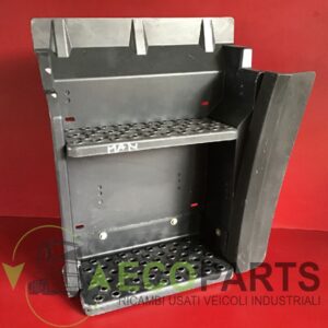 Pedana SX ricambio usato MAN F2000
