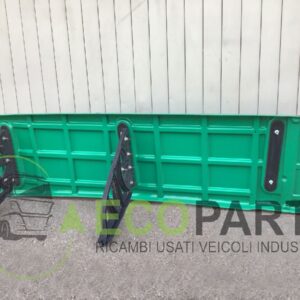 Spoiler laterale DX e SX usato Iveco Stralis